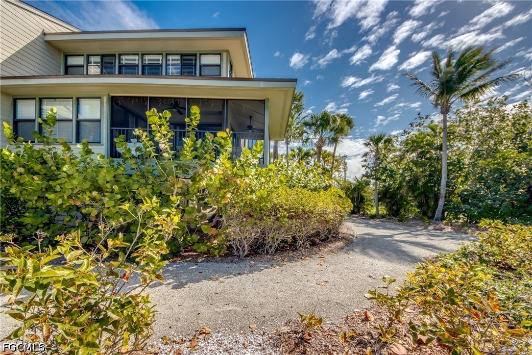 2 bed home in Bokeelia