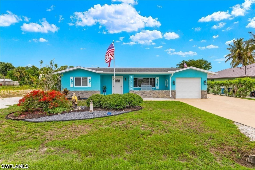 3 bed home in Fort Myers