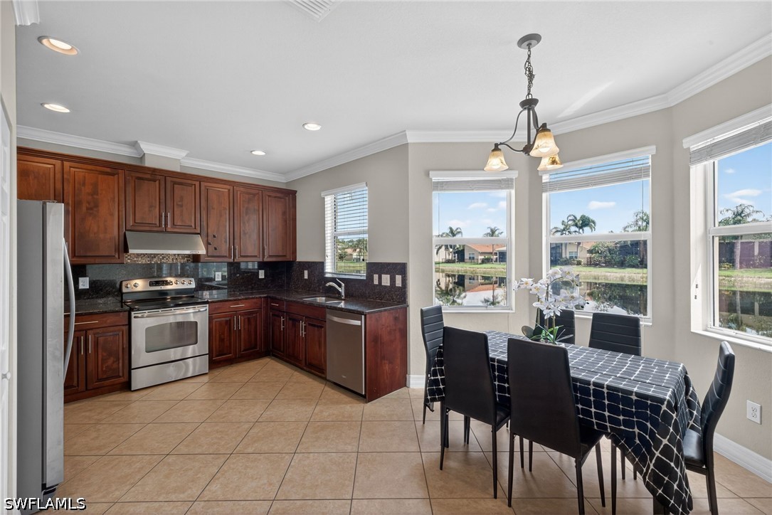 5 bed home in Fort Myers