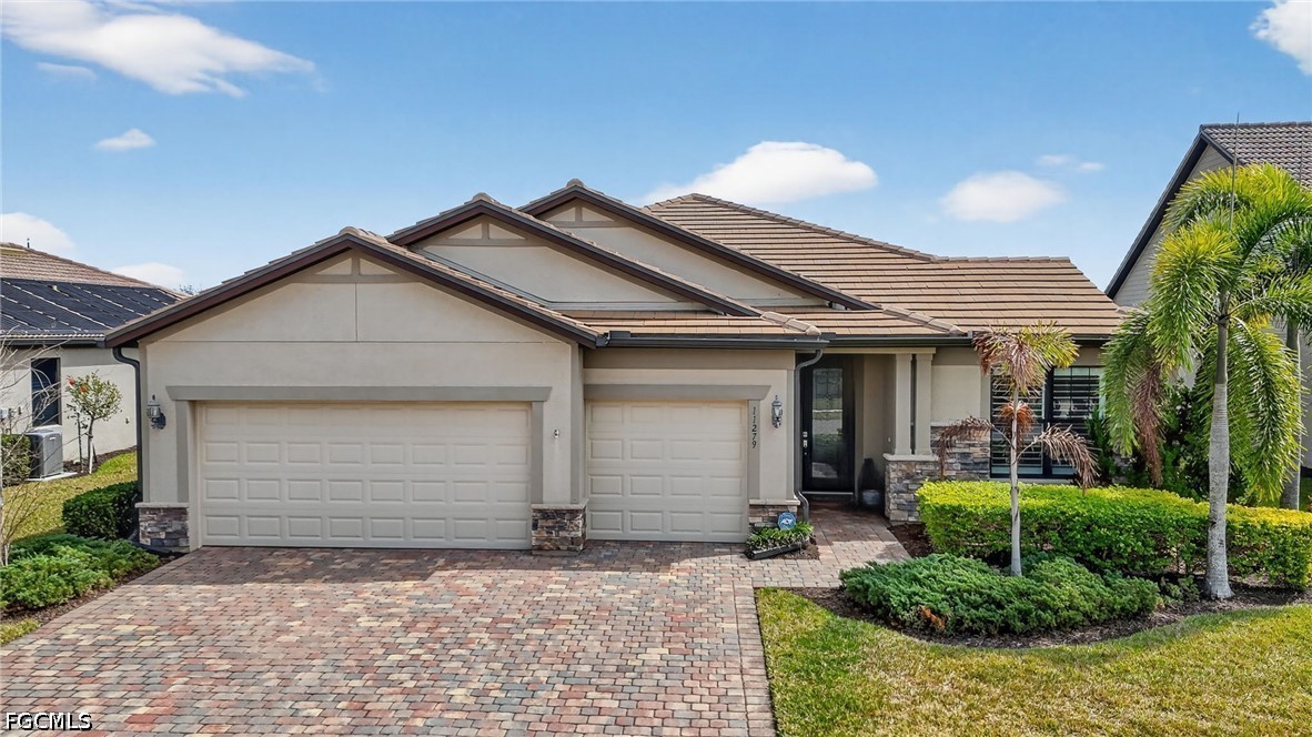 3 bed home in Fort Myers