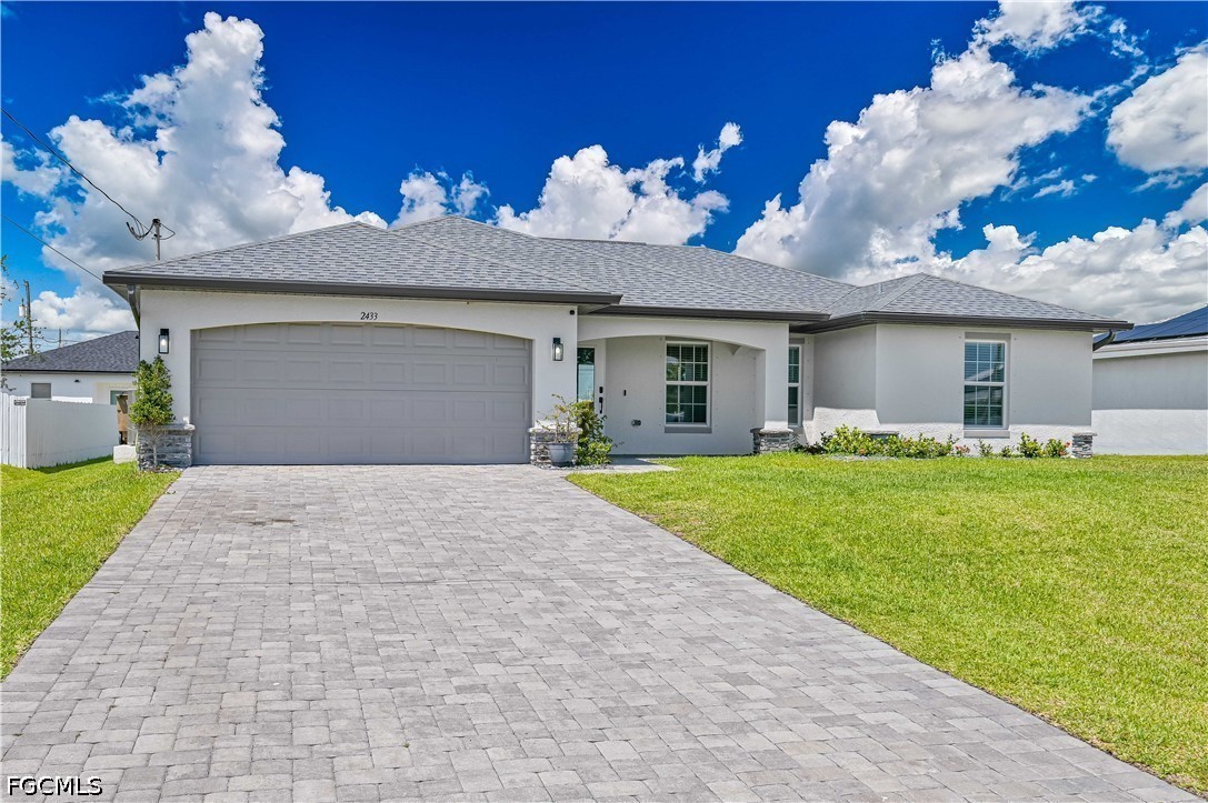 3 bed home in Cape Coral