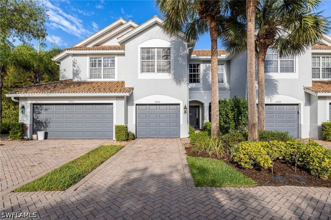 3 bed home in Naples