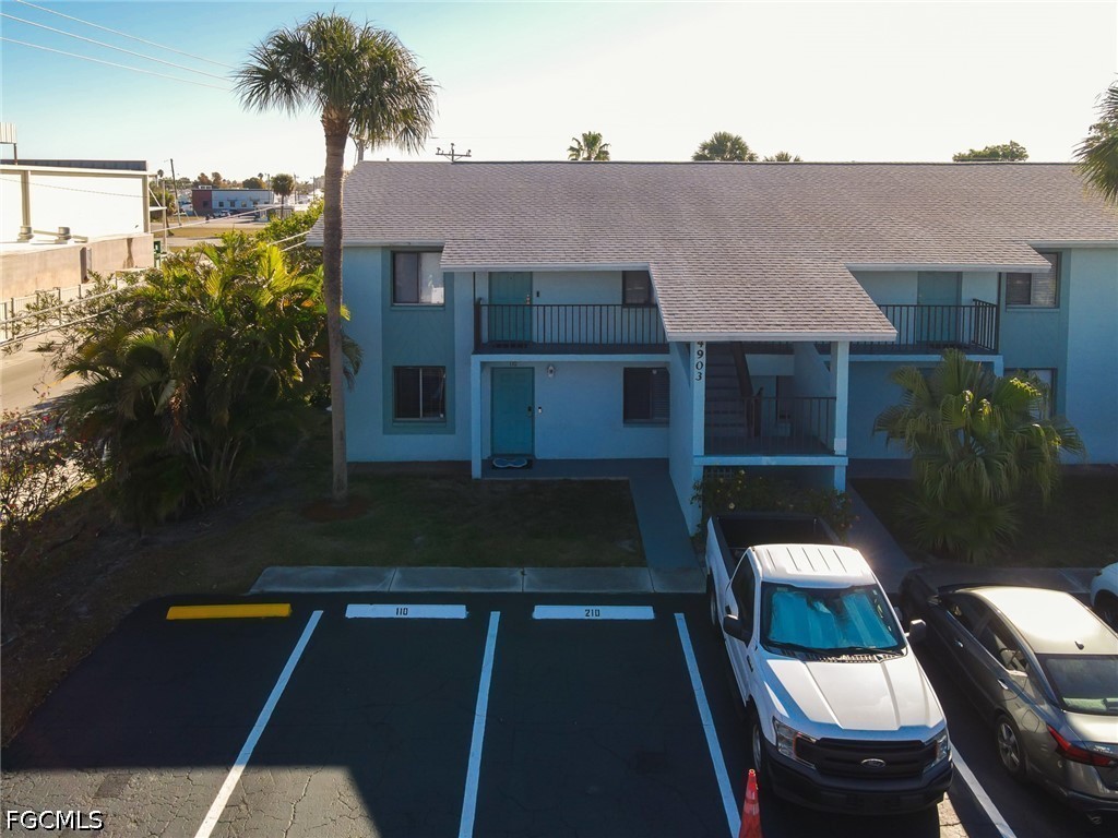 2 bed home in Cape Coral