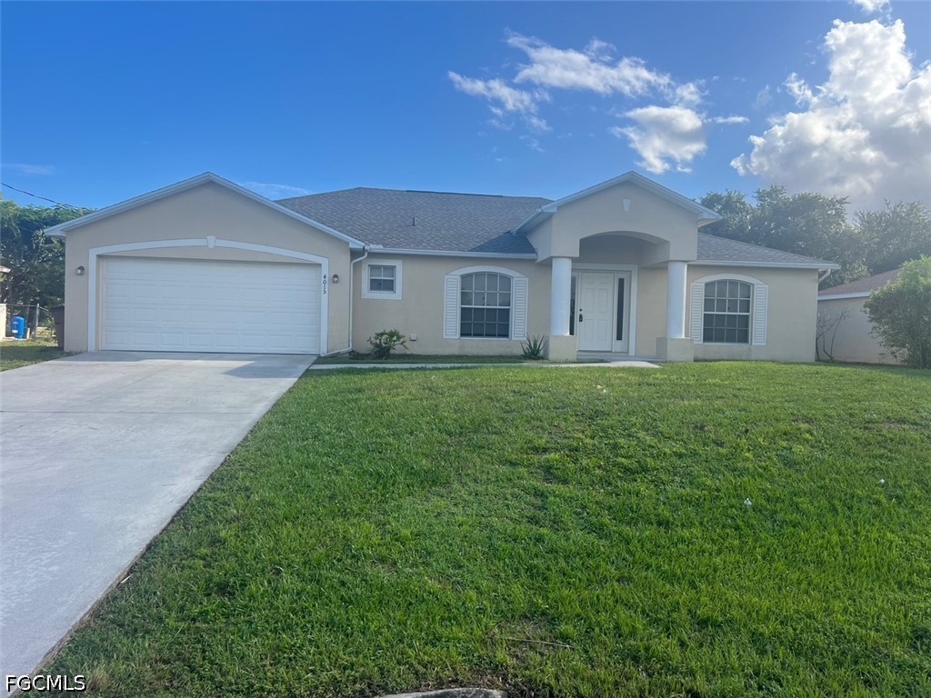 4 bed home in Lehigh Acres