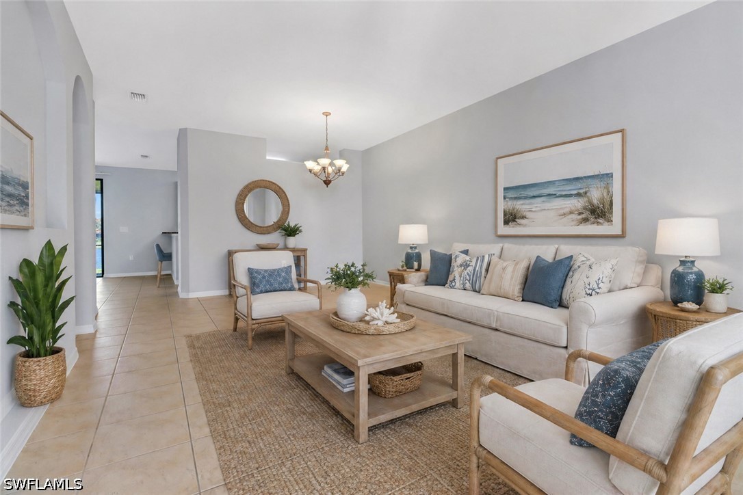 3 bed home in Naples
