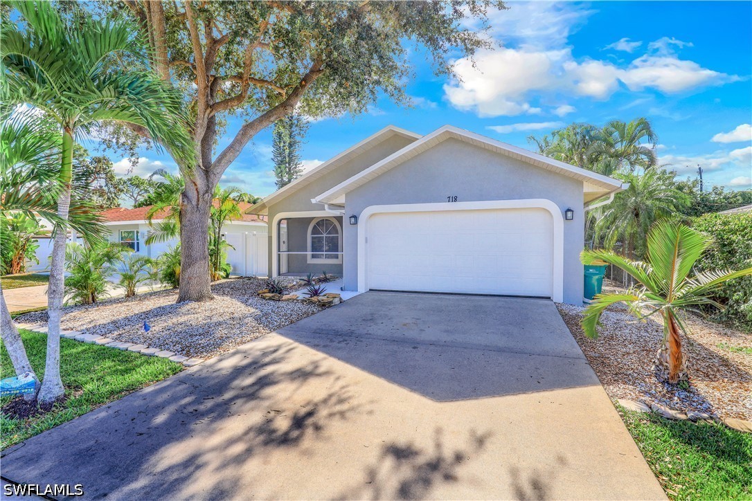 3 bed home in Naples