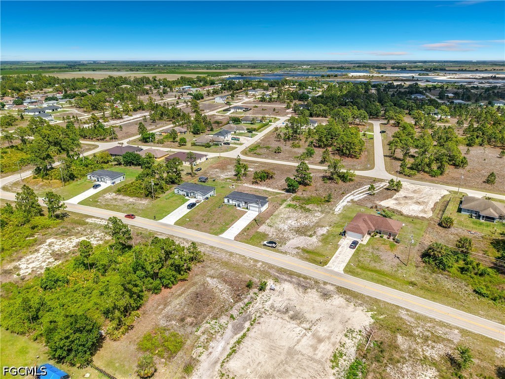 3 bed home in Lehigh Acres