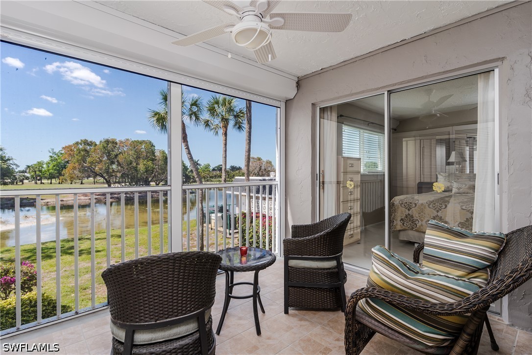 2 bed home in Naples
