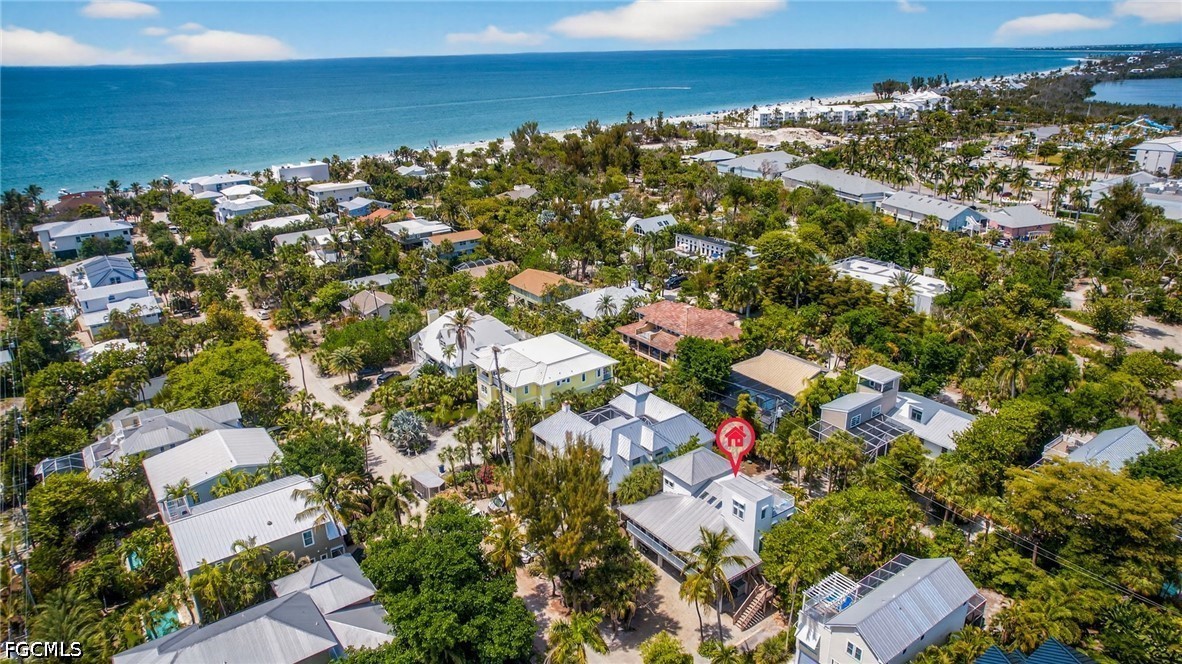4 bed home in Captiva