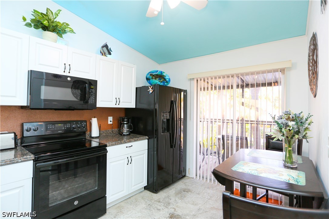 2 bed home in Naples