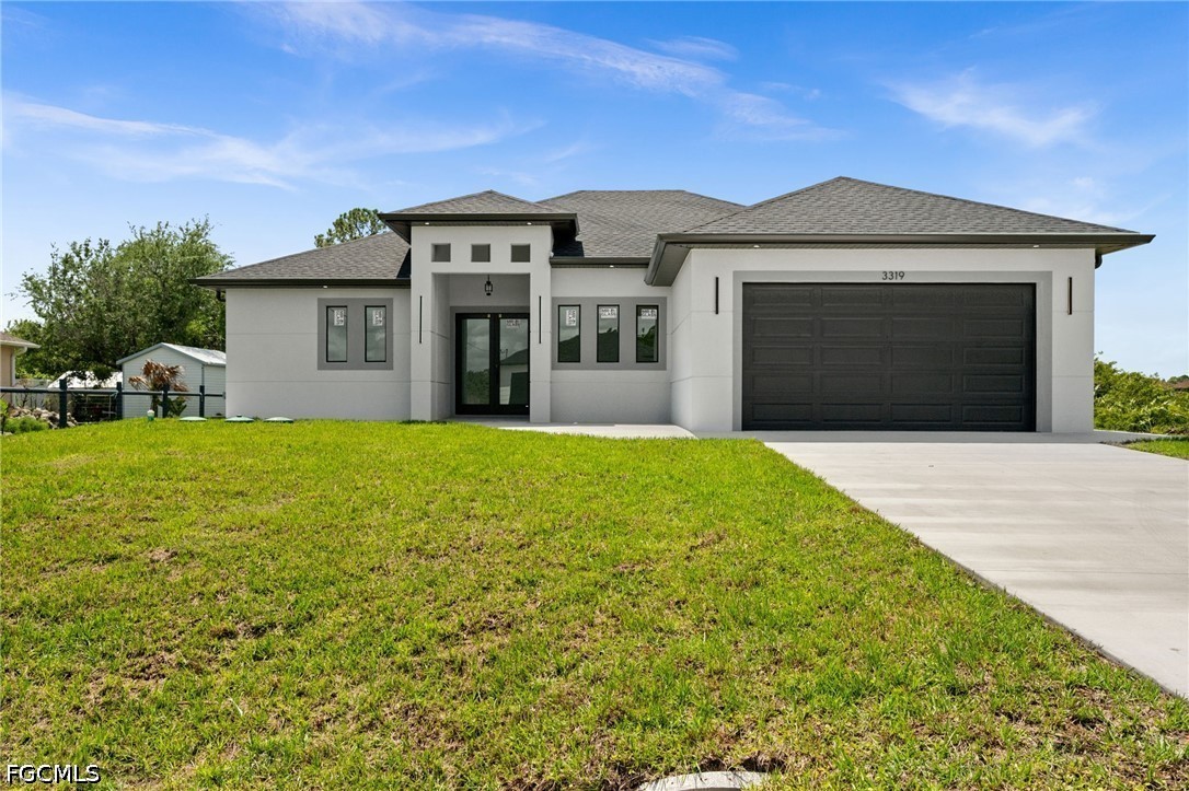 3 bed home in Lehigh Acres