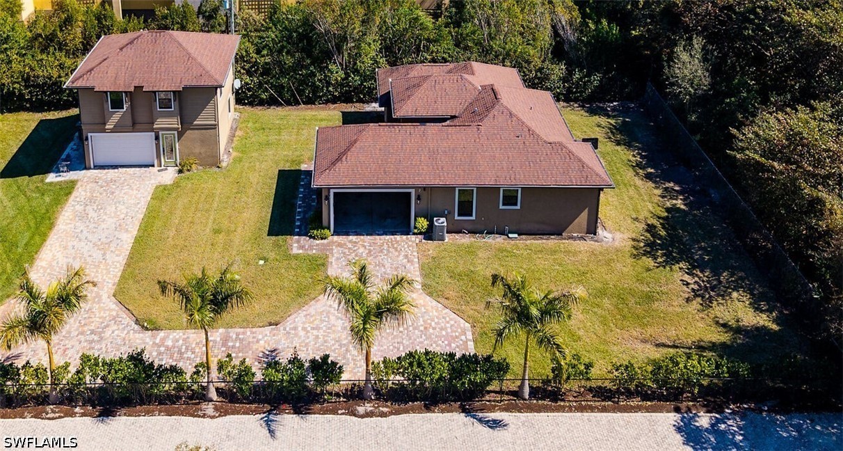 4 bed home in Naples