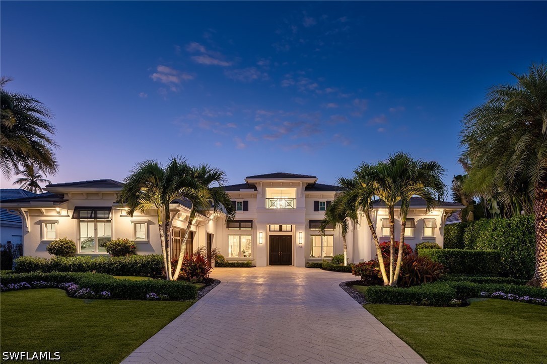 4 bed home in Naples