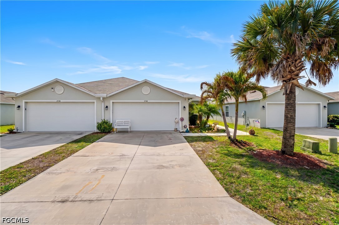 3 bed home in Lehigh Acres