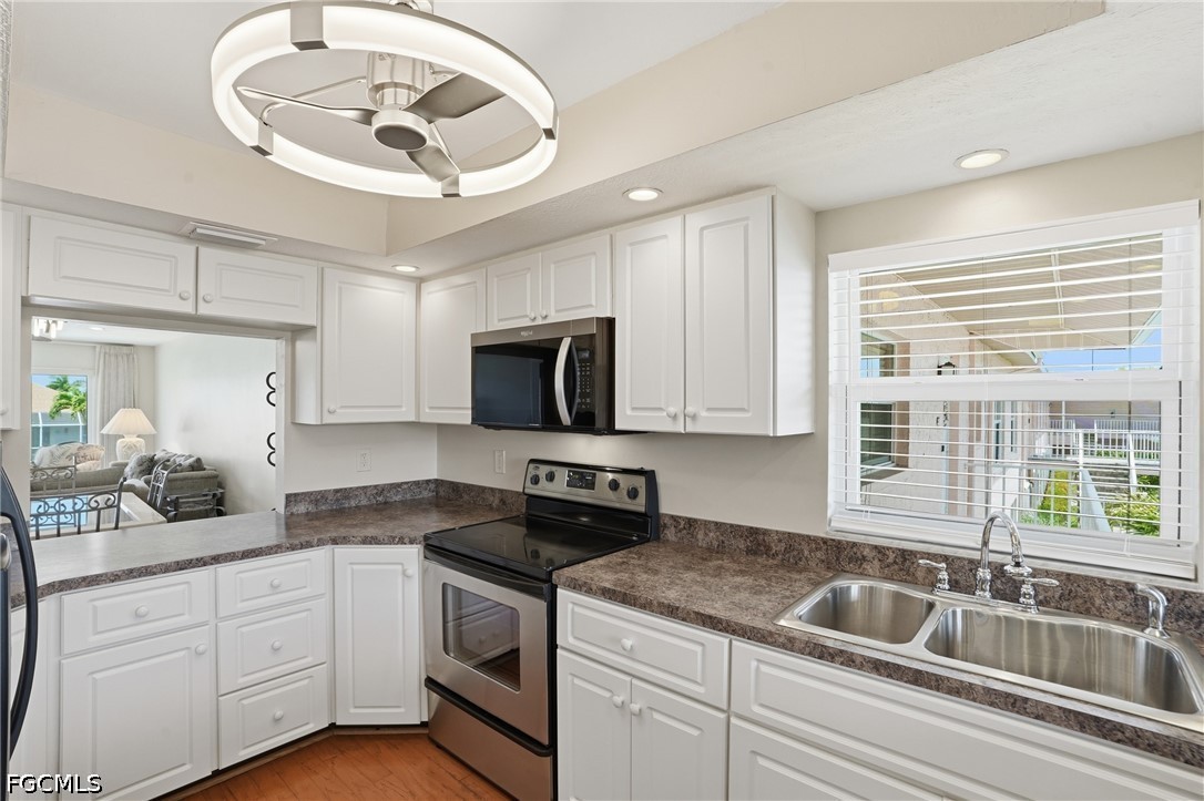 2 bed home in Cape Coral