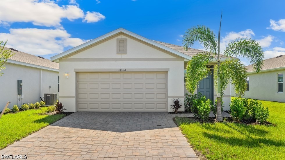 4 bed home in North Fort Myers