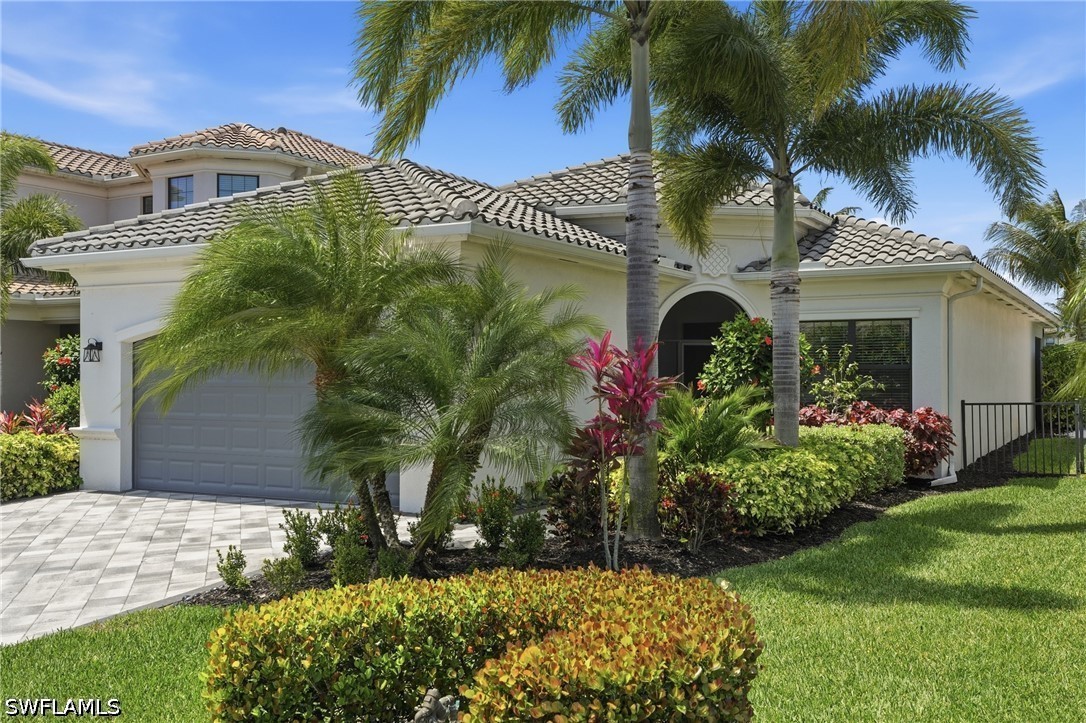 4 bed home in Naples
