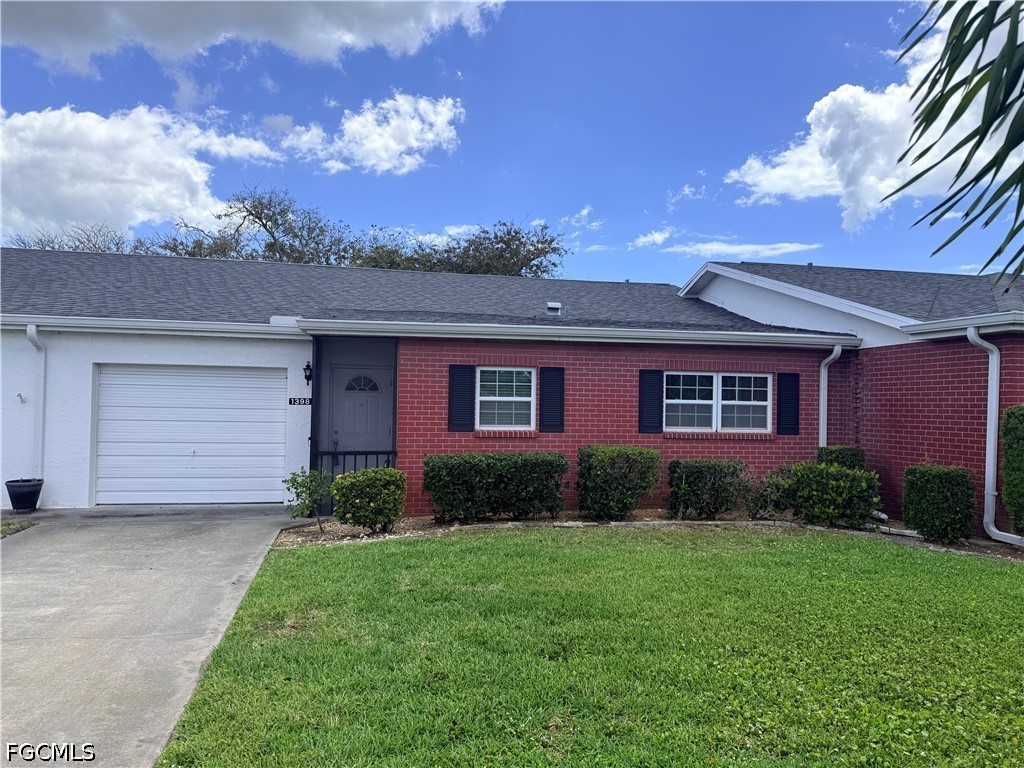 2 bed home in Fort Myers