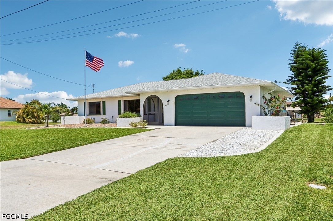 3 bed home in Cape Coral