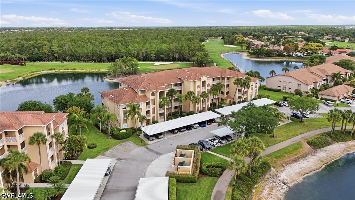 2 bed home in Naples