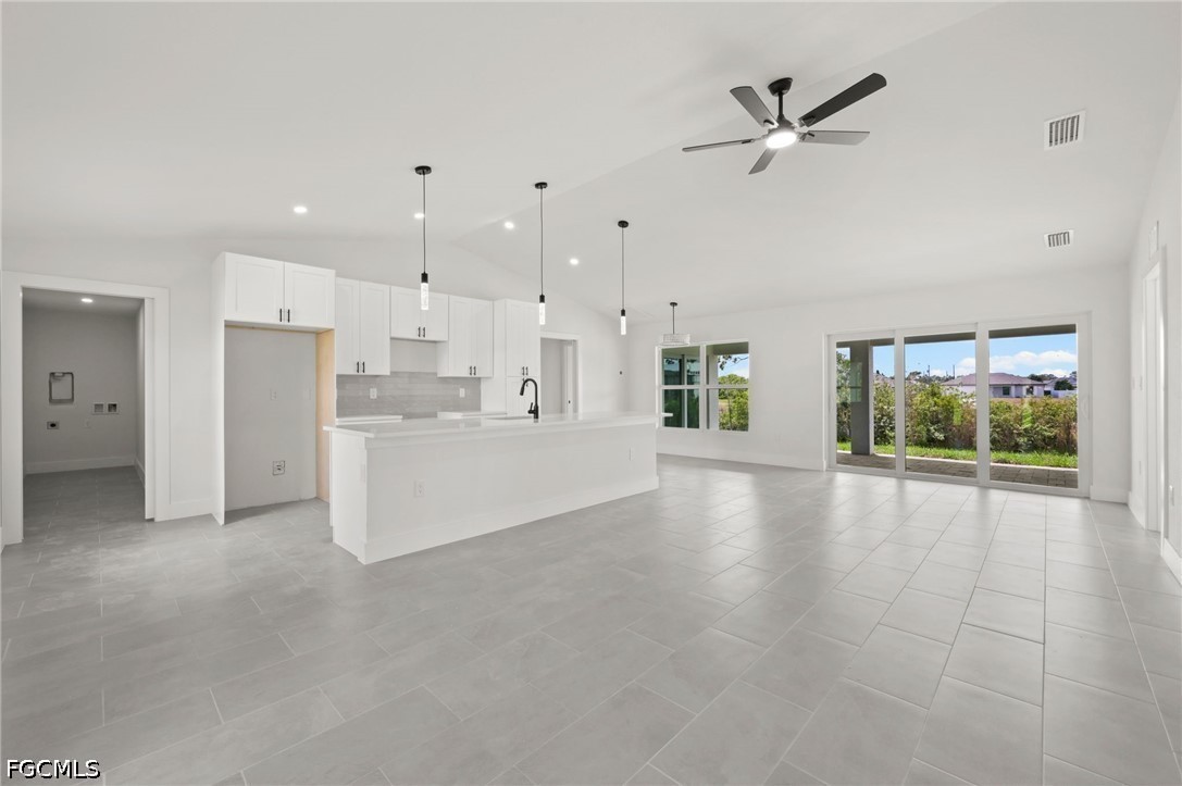 4 bed home in Cape Coral