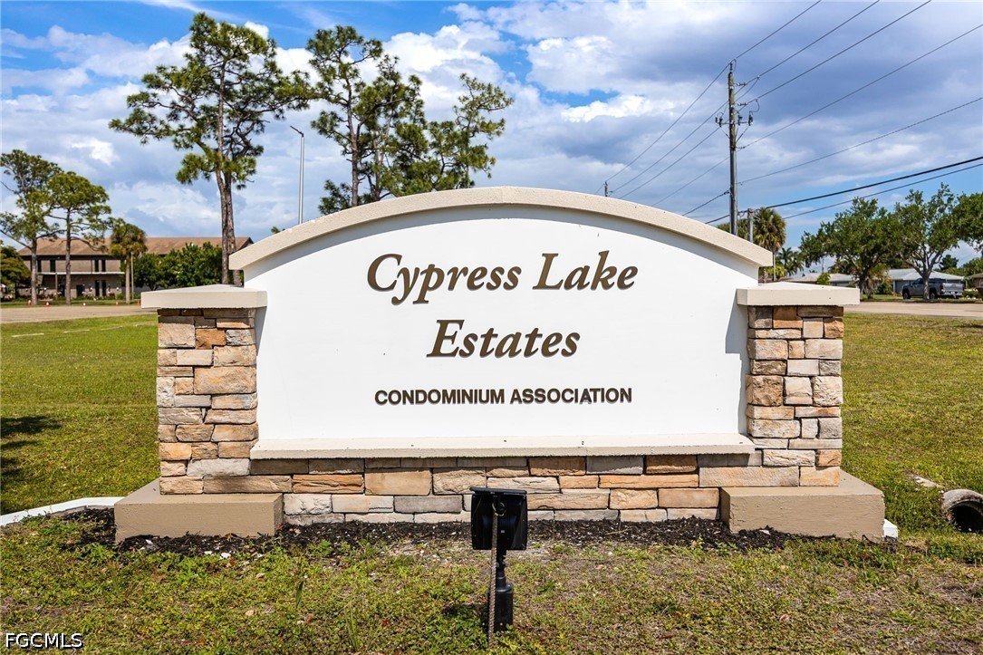 2 bed home in Fort Myers