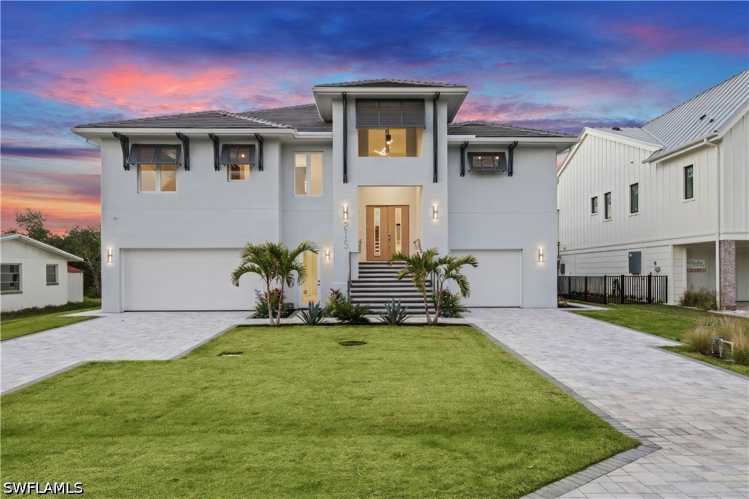 4 bed home in Bonita Springs