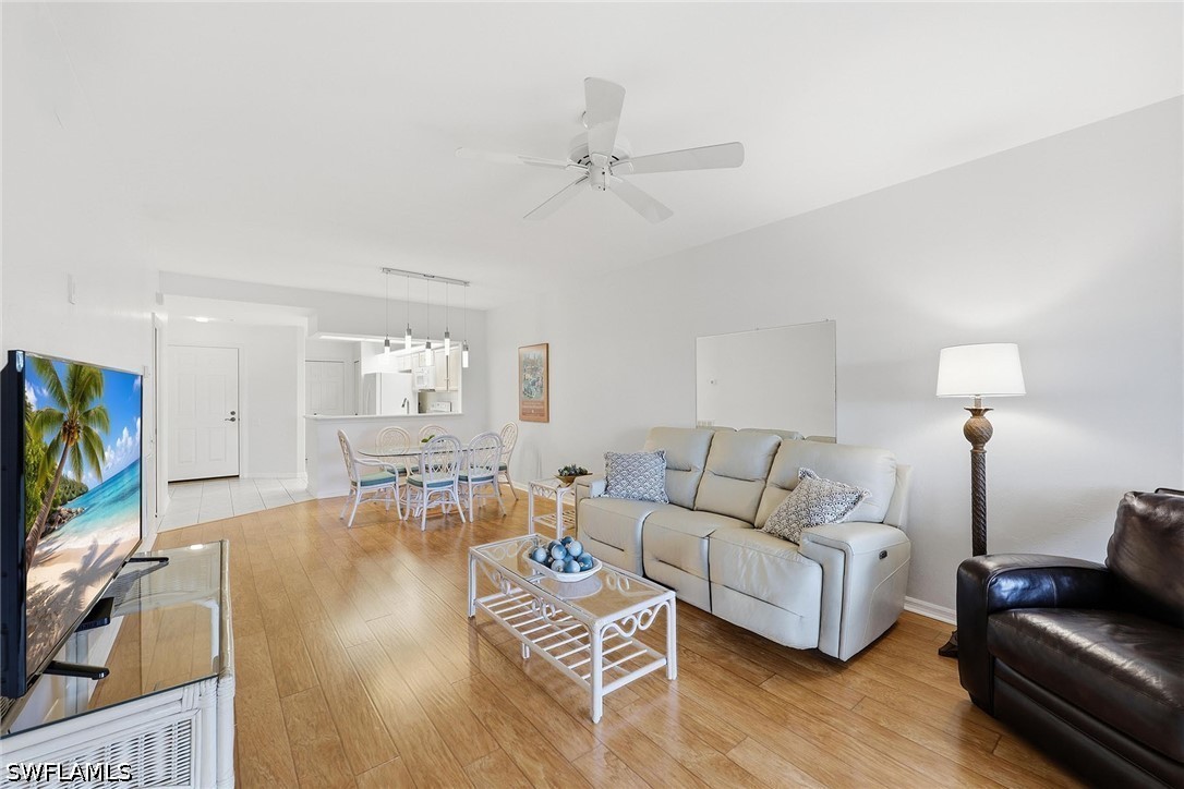 2 bed home in Bonita Springs