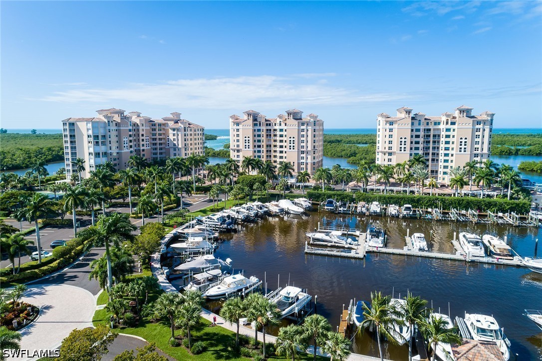 3 bed home in Naples