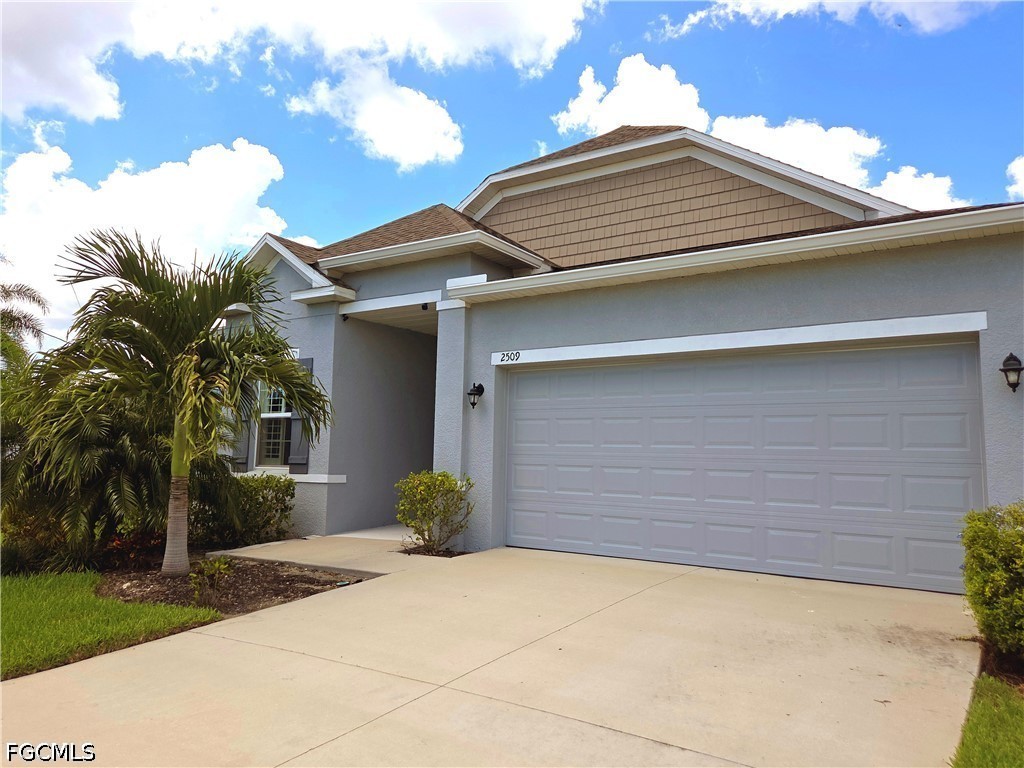 3 bed home in Cape Coral