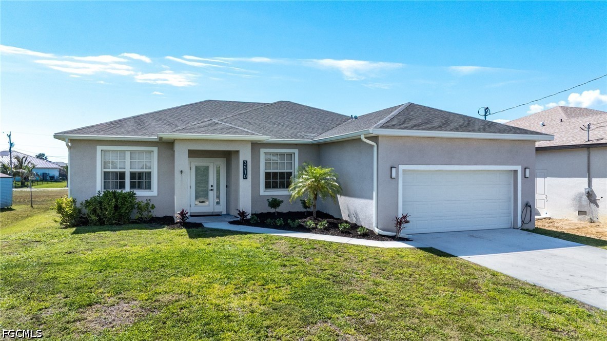 3 bed home in Cape Coral