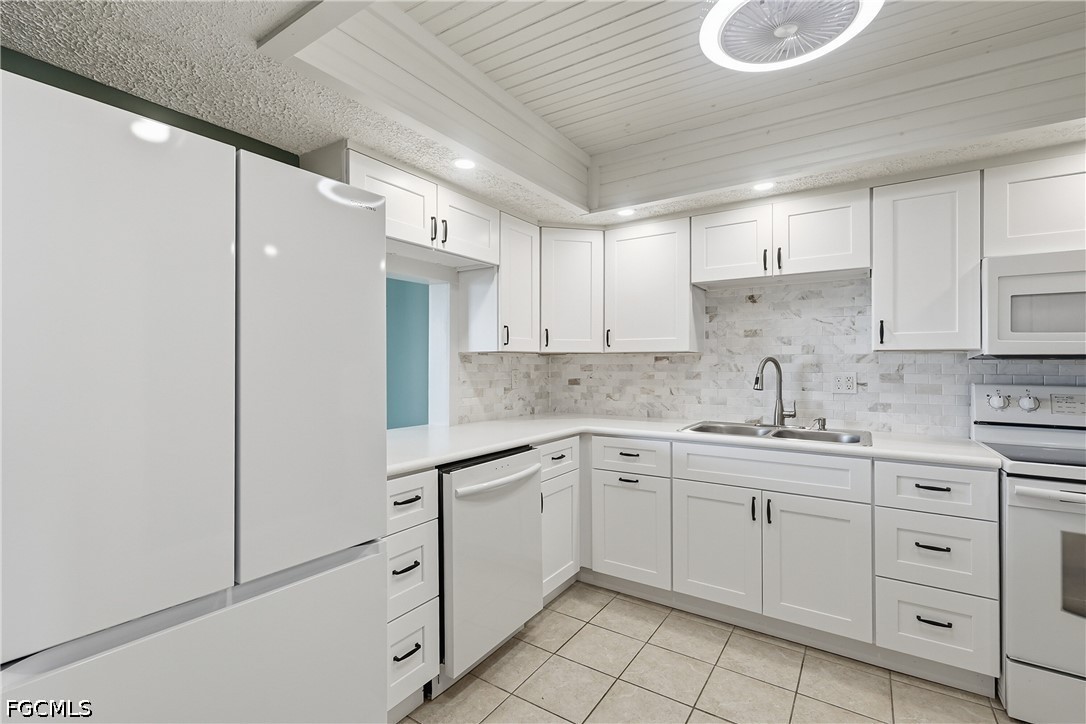 2 bed home in Cape Coral