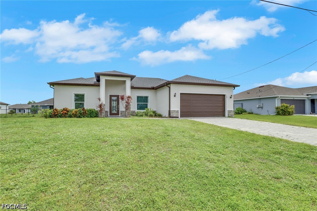 3 bed home in Cape Coral