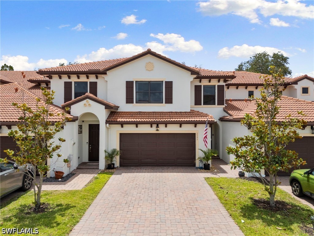 3 bed home in Naples