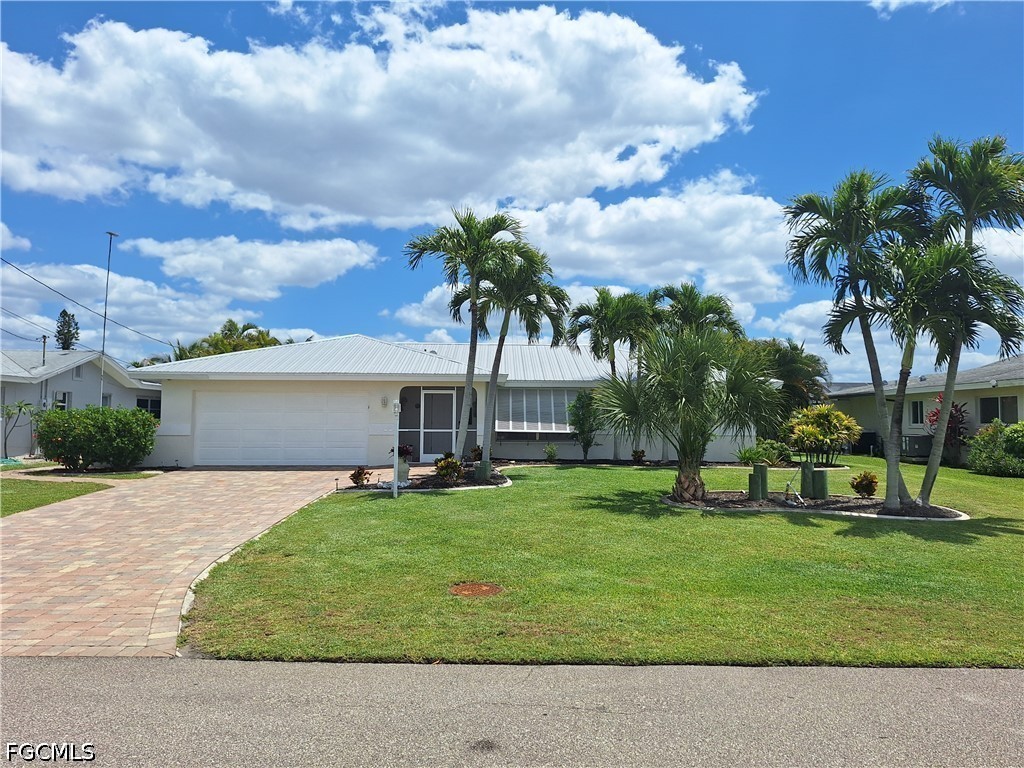 3 bed home in Cape Coral