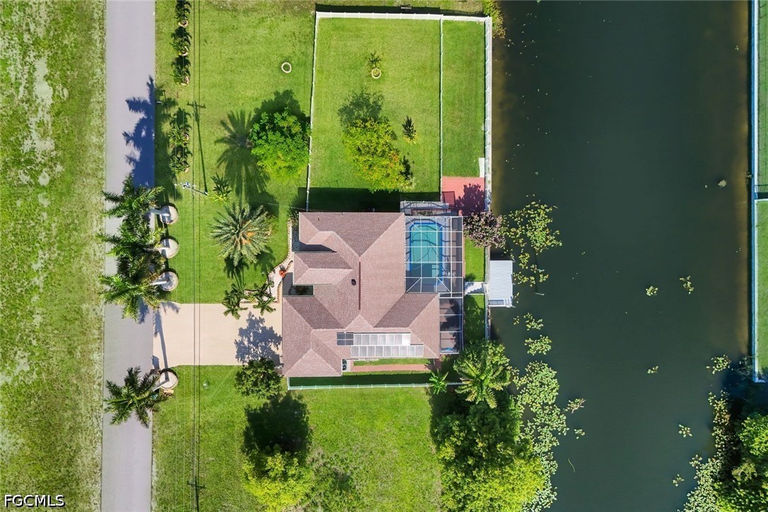 4 bed home in Cape Coral