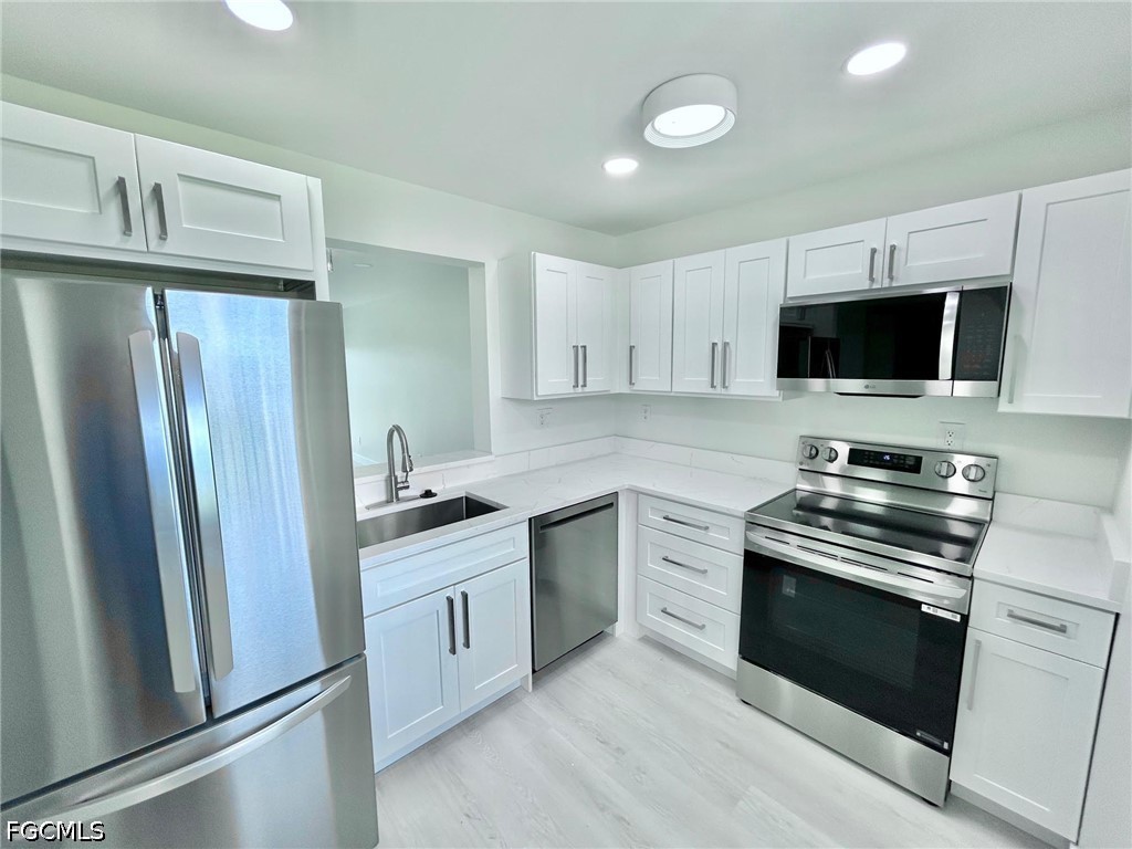 1 bed home in Fort Myers