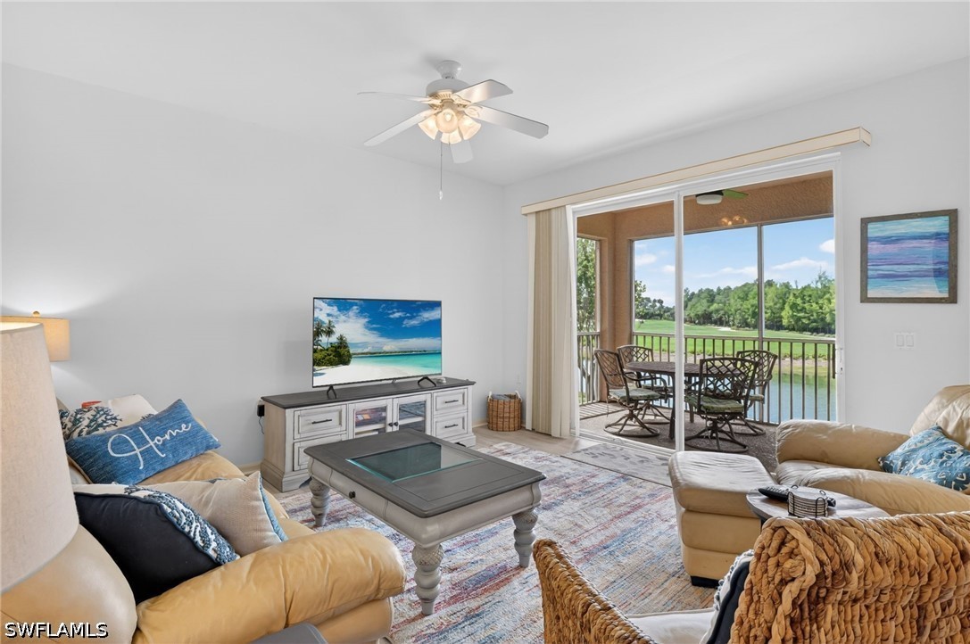 2 bed home in Naples