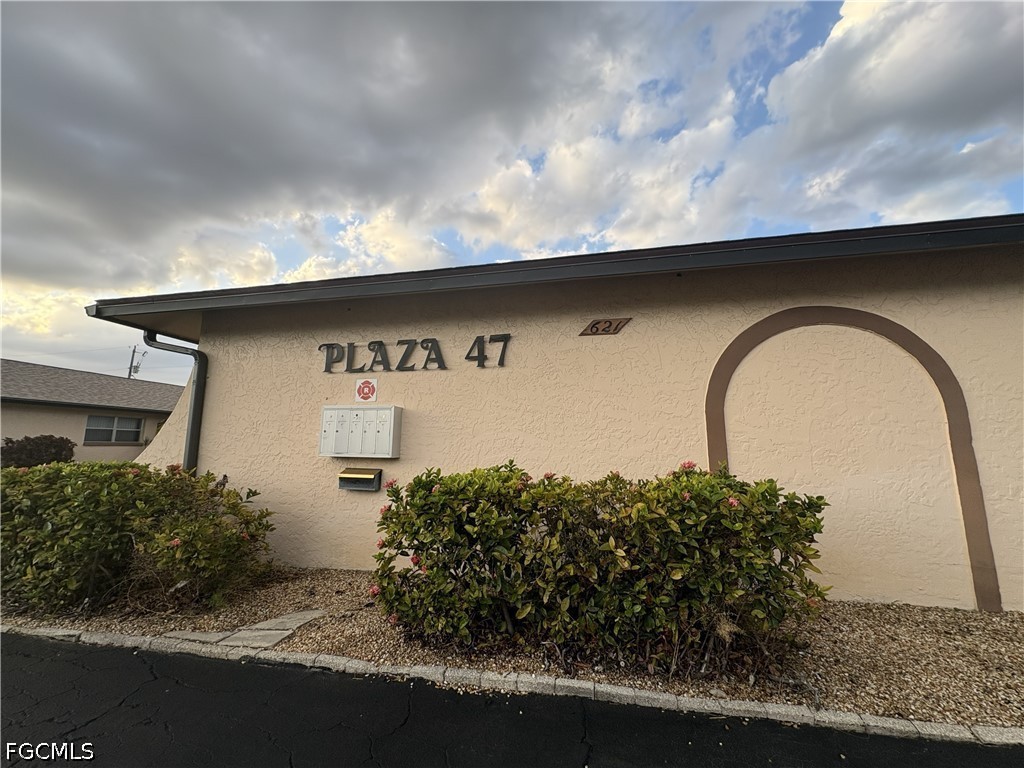 2 bed home in Cape Coral