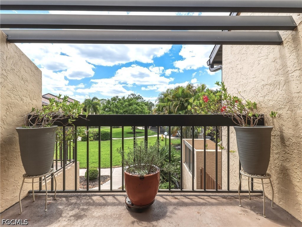 2 bed home in North Fort Myers