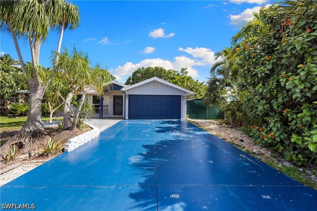 2 bed home in Cape Coral