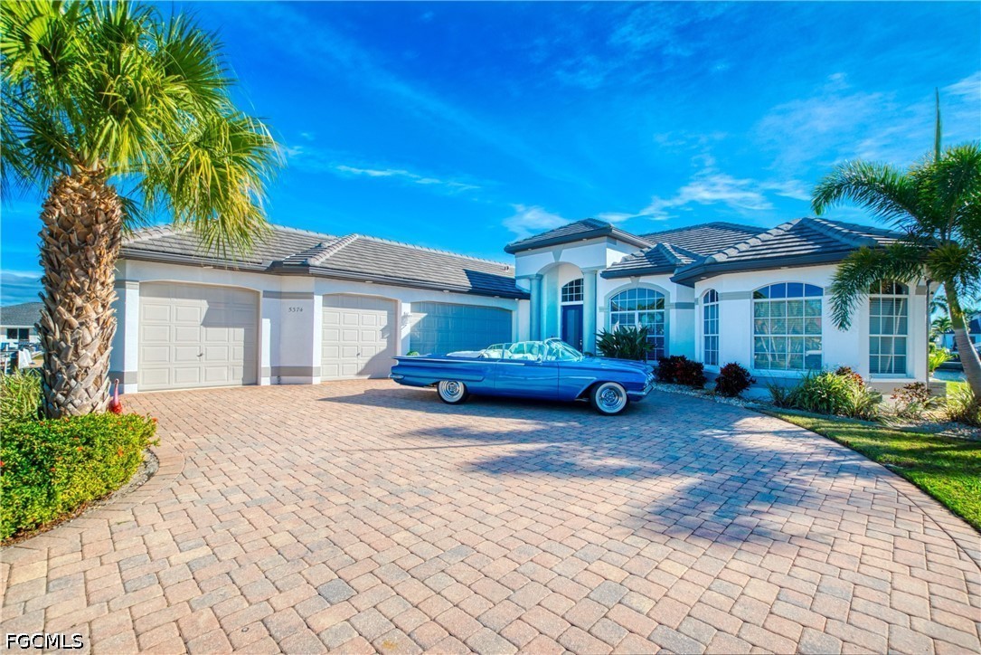 4 bed home in Cape Coral