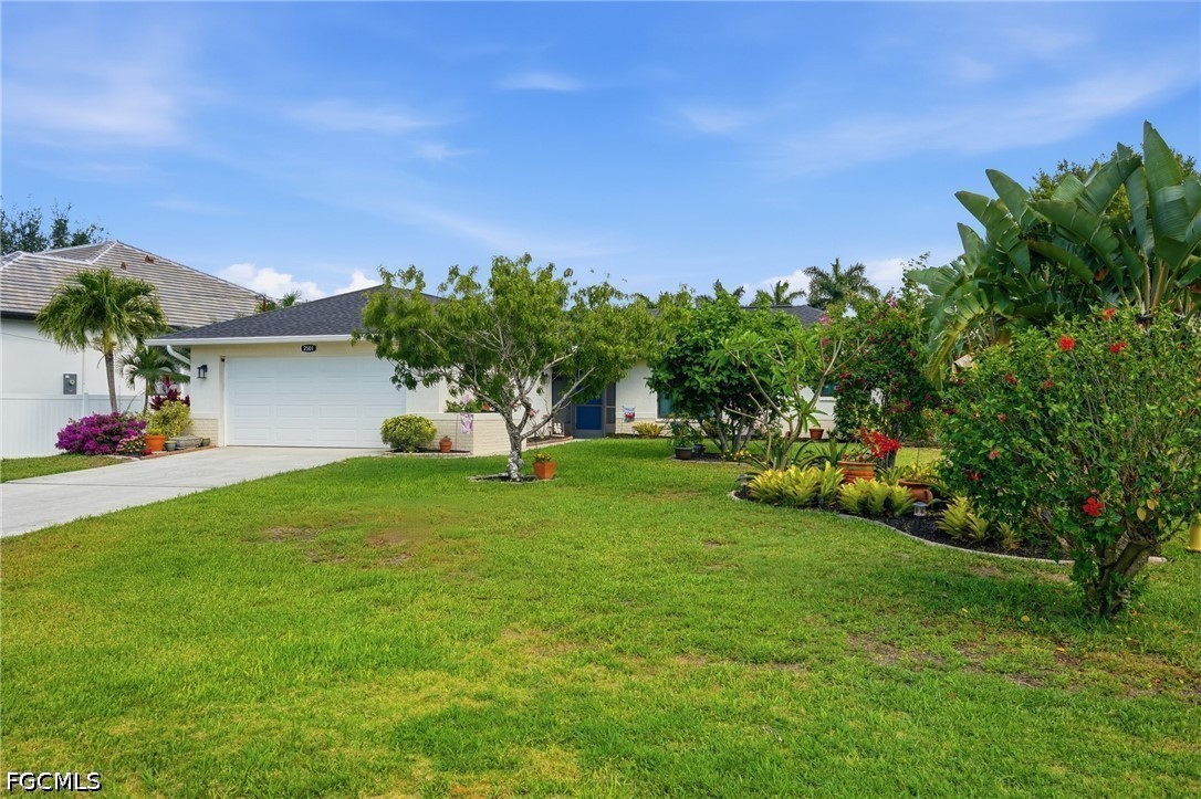 3 bed home in Cape Coral