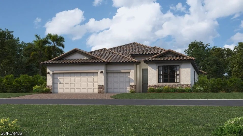 4 bed home in Naples