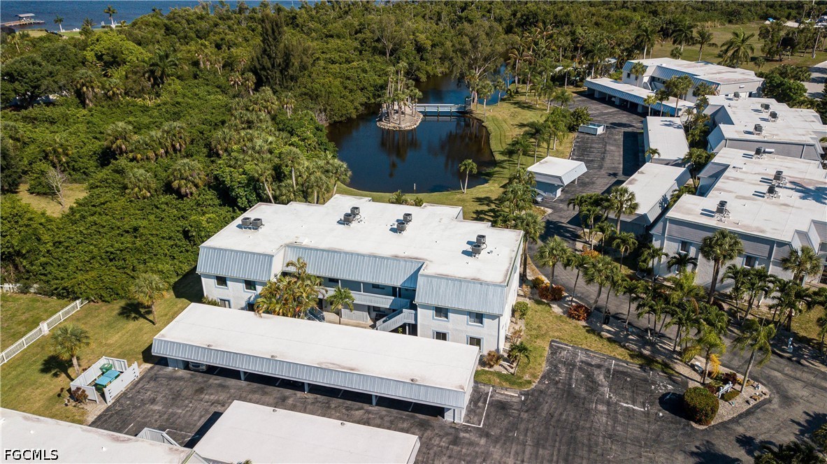 2 bed home in North Fort Myers