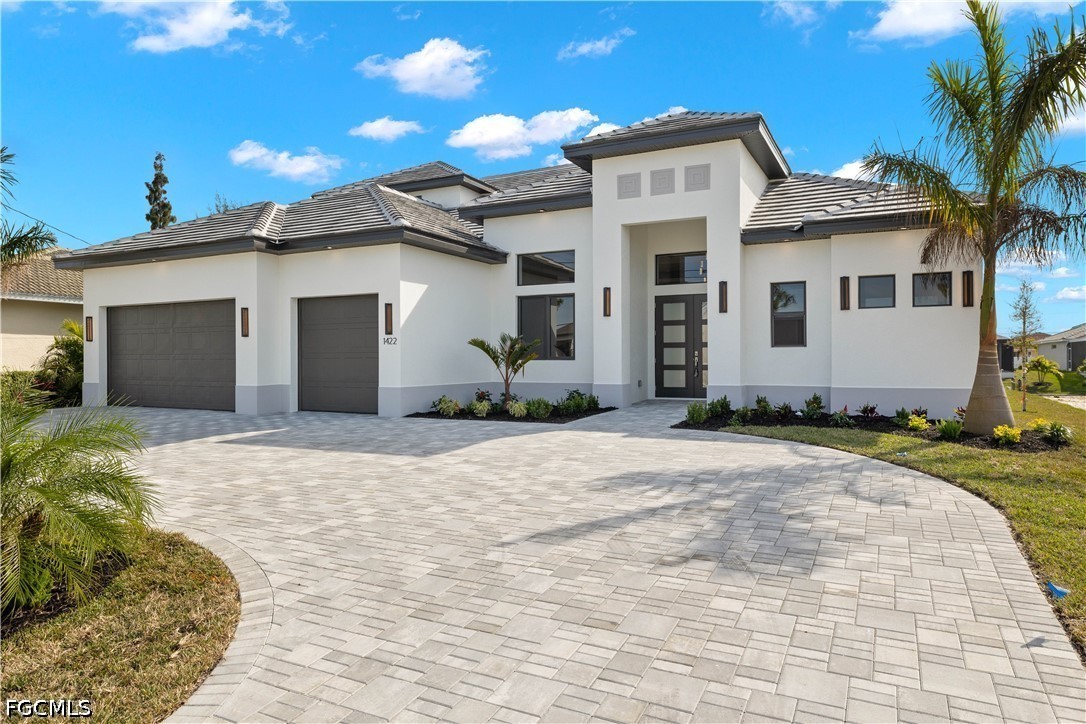 4 bed home in Cape Coral