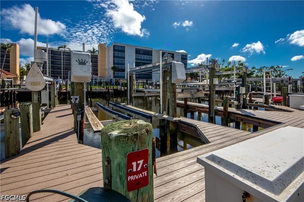 2 bed home in Fort Myers Beach