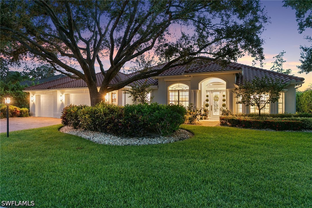 4 bed home in Naples