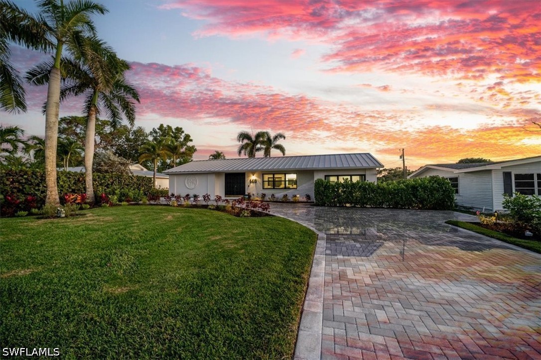 3 bed home in Bonita Springs