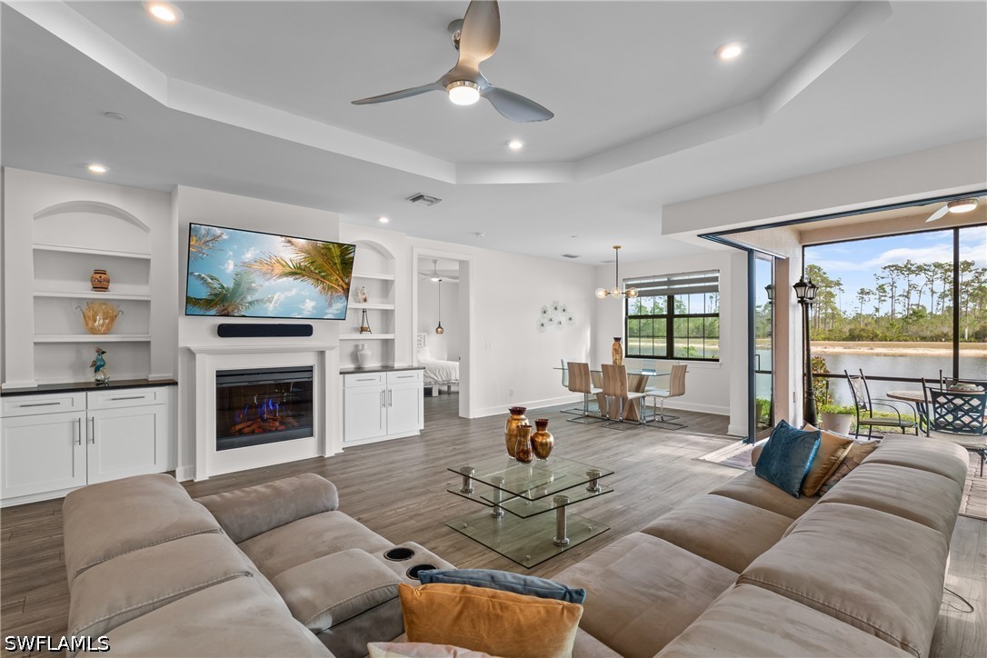 2 bed home in Naples